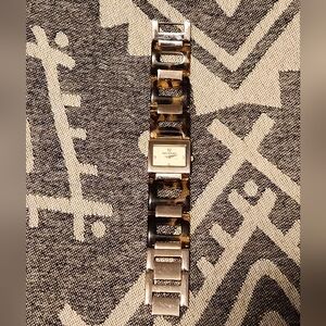 Vera Bradley Watch Tortoise Shell & Silver Band Stainless Steel Back New Battery